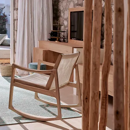 Artemis Seaside Resort 4*