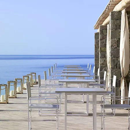 Θέρετρο Artemis Seaside 4*