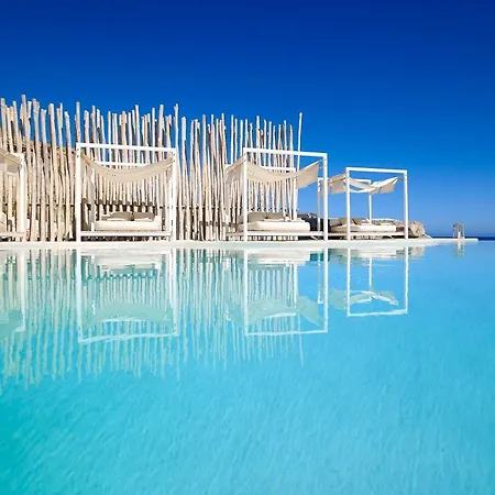 Artemis Seaside Resort