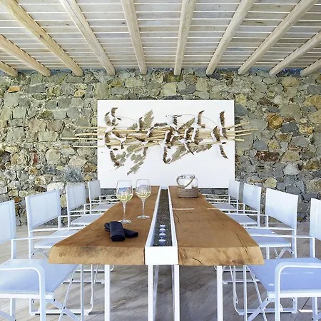 Artemis Seaside אתר נופש