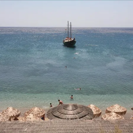 Artemis Seaside Paliochori