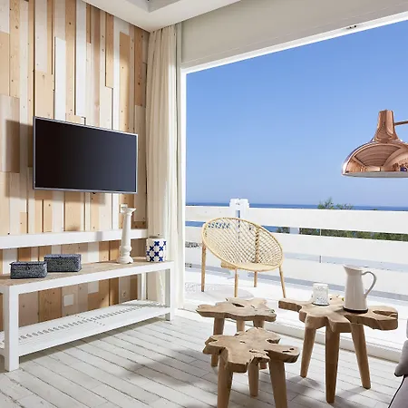 Artemis Seaside אתר נופש