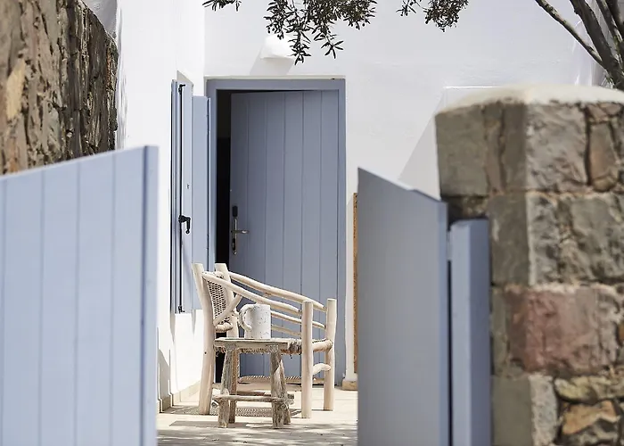 Artemis Seaside Resort