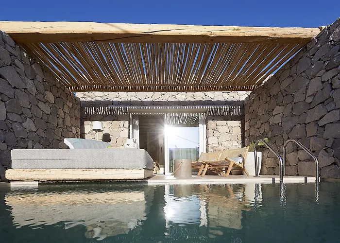 Artemis Seaside Resort