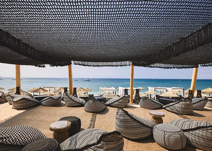 Курортный комплекс Artemis Seaside 4*