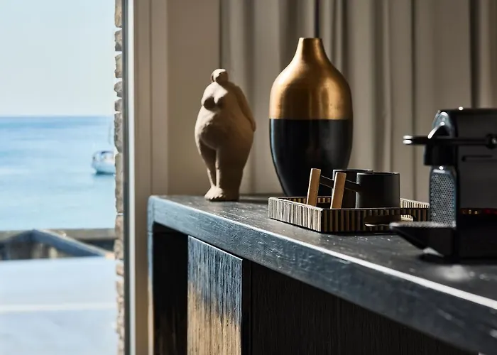 Resort Artemis Seaside 4*