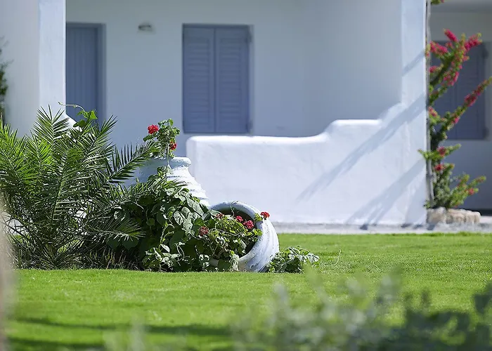 Artemis Seaside Resort 4*